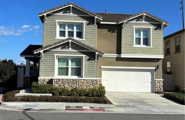 618 S Lakeshore Drive - 618 South Lakeshore Drive, Anaheim, CA 92806
