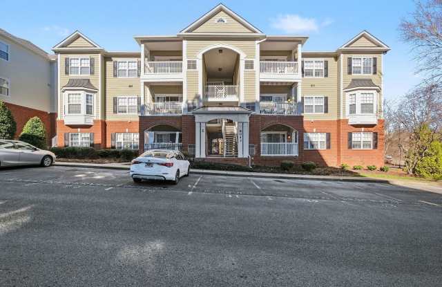 Spacious and light-filled second-story condo! photos photos