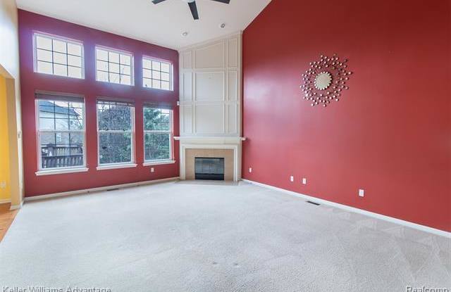 49095 FREESTONE Drive Gallery 3