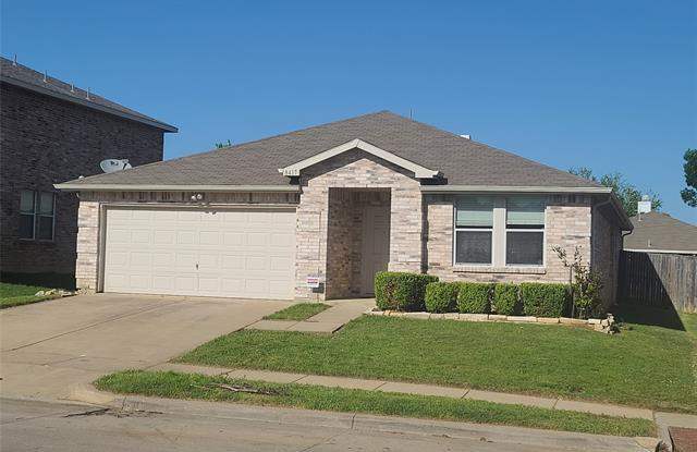 8417 Redheart Street Gallery 2