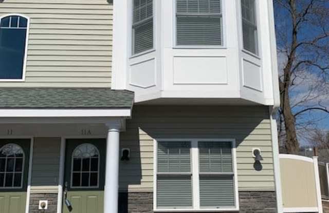 15 Bates Place, 11A - 15 Bates Place, Danbury, CT 06810