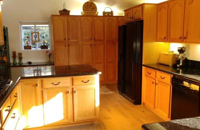 20765 BURBANK - 20765 Burbank Boulevard, Los Angeles, CA 91367