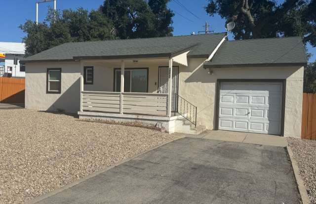 3 bedroom, 1 bath Single Family Home photos photos 3 bedroom, 1 bath Single Family Home photos photos