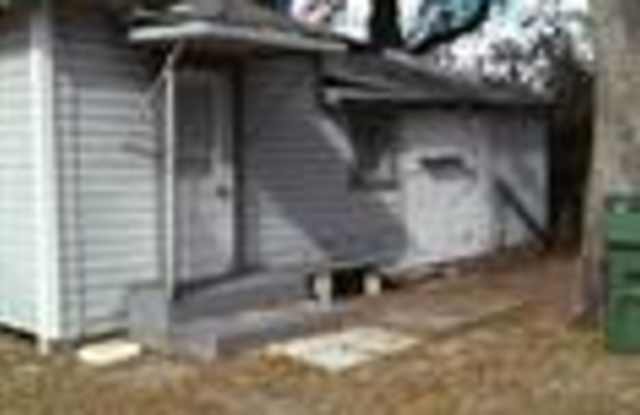114 N Chester Street Gallery 2