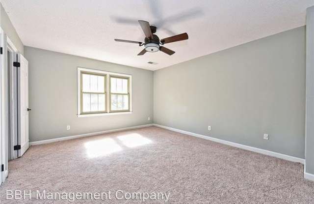 4402 Simsbury Rd - 4402 Simsbury Road, Charlotte, NC 28226