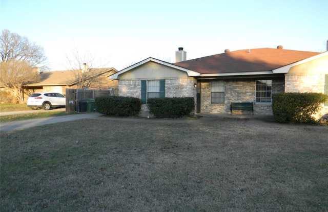6604 CENTRAL Avenue - 6604 Central Avenue, North Richland Hills, TX 76182