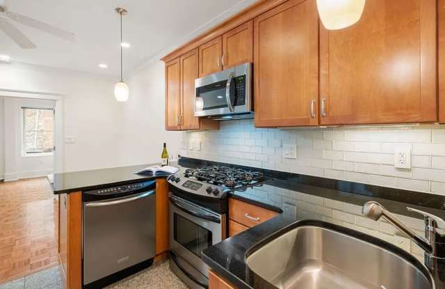 5610 Netherland Ave photos photos