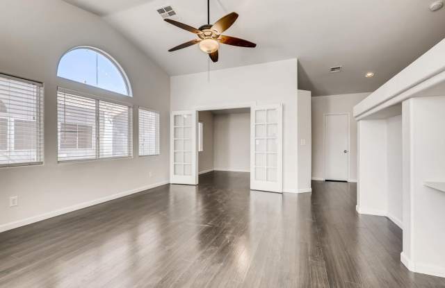 Gated 3-Bedroom Home in The Parks Gallery 4