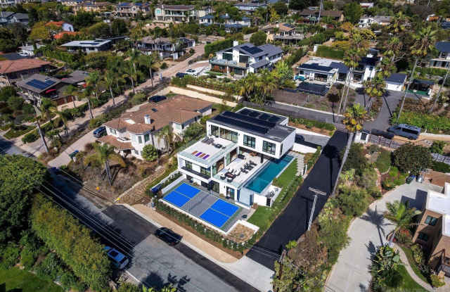 1605 Burgundy Rd photos photos