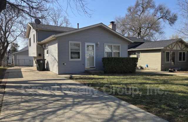 307 N Rosedale Court photos photos