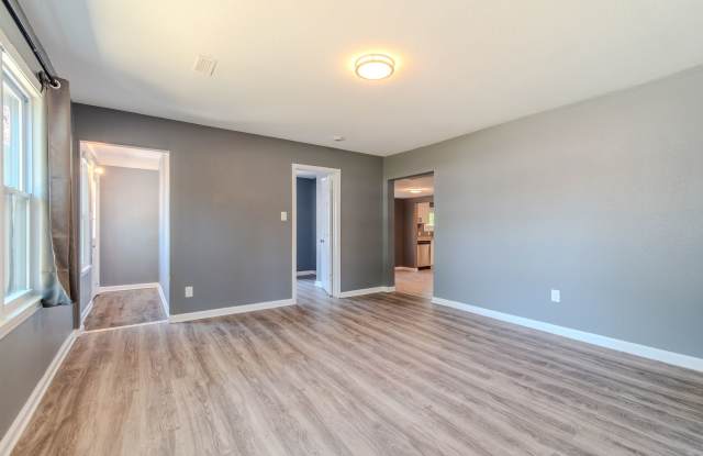 Newly Renovated Warren Gem 3 Bed/1 Bath Ranch – Move In Ready & Available Now! Gallery 4