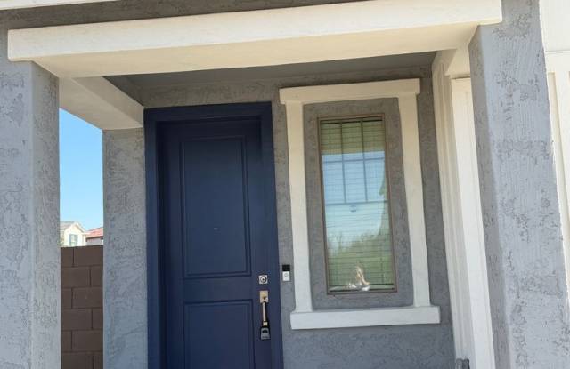 Spacious 4BR House in Glendale Gallery 3