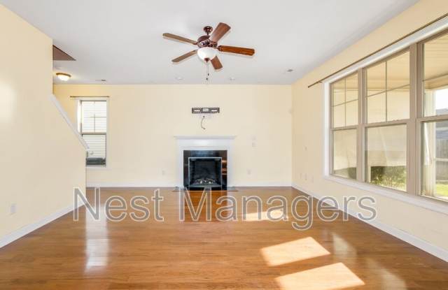 2828 Deepwater Ct. Gallery 4