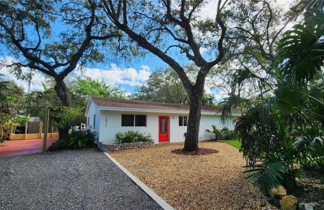 16575 Old Cutler Rd - 16575 Old Cutler Road, Palmetto Bay, FL 33157