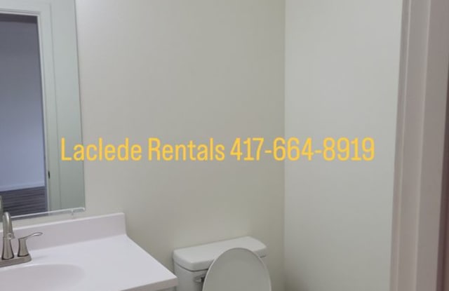 3 BEDROOM 2.5 BATHROOM TOWNHOUSE FOR RENT. Gallery 4