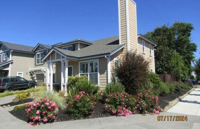 1356 Woodhaven Drive Gallery 2
