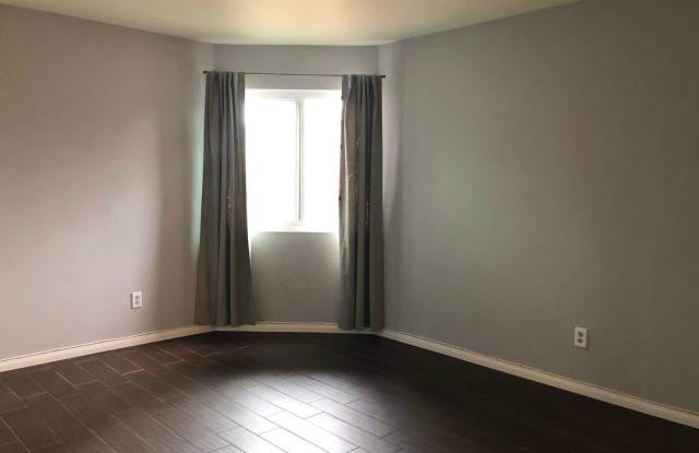 2040 K Street #2 Gallery 4