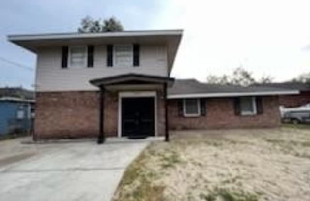 4853 METROPOLITAN Drive - 4853 Metropolitan Drive, New Orleans, LA 70126