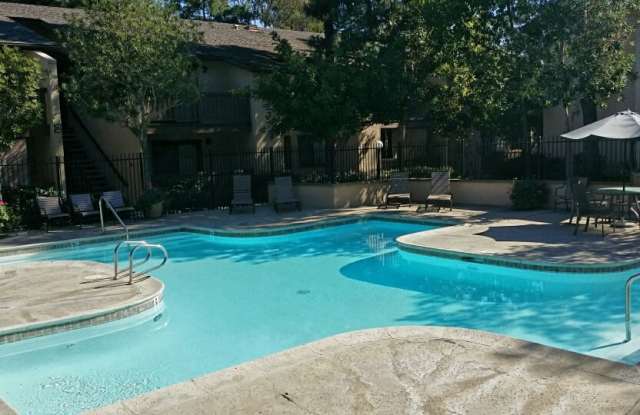 Studio - Totally remodeled, 525sq ft Condo 1 bath East Mira Mesa, Pool and Tennis Gallery 3
