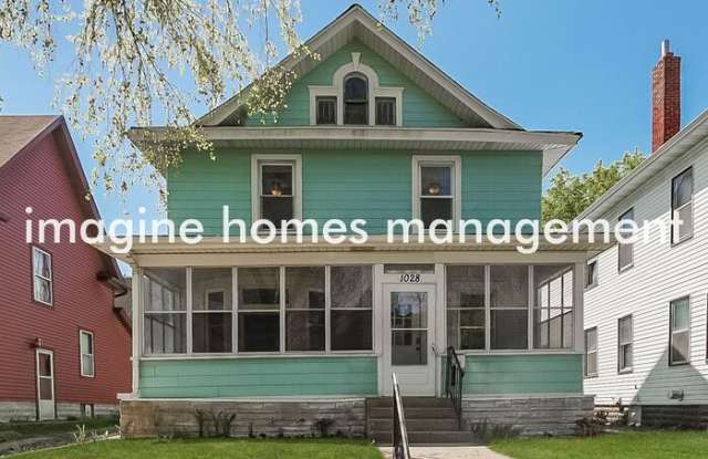 1028 Dayton Avenue photos photos