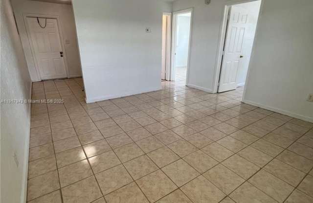 300 NW 5th Ter Gallery 2