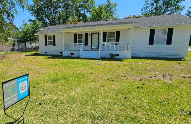 Get ½ Month Free—Apply  Get Approved! 3-Bedroom 1 Bath Home in Charming Conway! photos photos