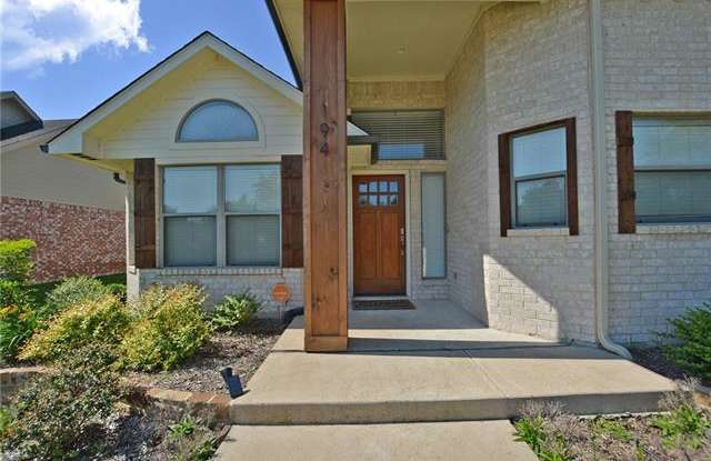 194 Cody Place Gallery 3