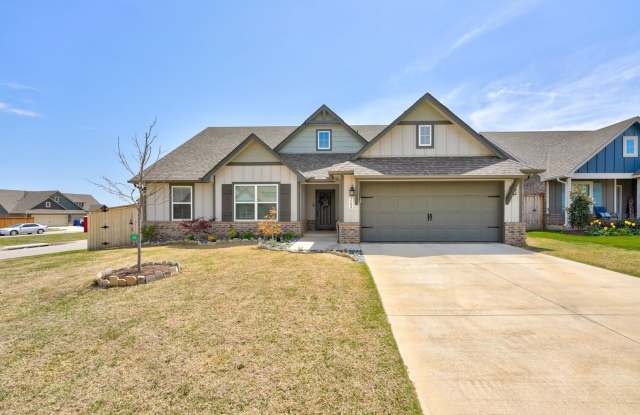 Beautiful Fully Furnished Home in Broken Arrow! photos photos