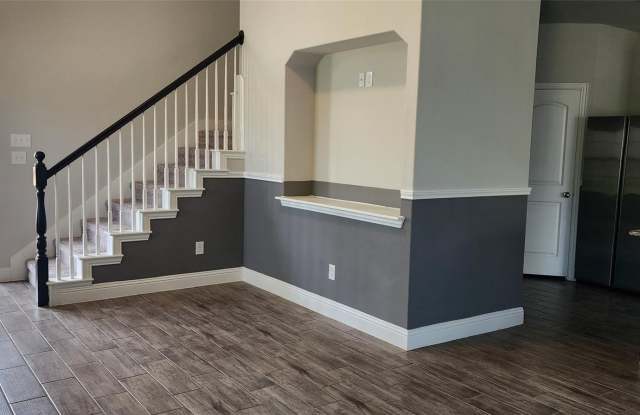 Beautiful Townhome in Greenville Gallery 3