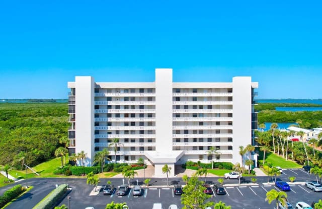 5059 N Highway A1A Gallery 2