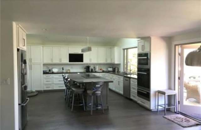22516 Jameson Drive Gallery 4