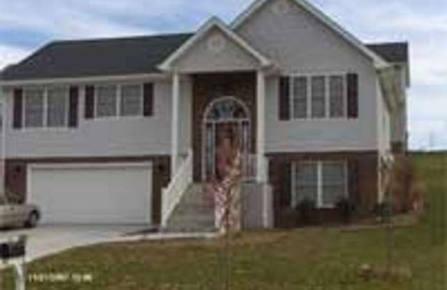3 Bedroom 3 Bath House with 2 Car Garage photos photos