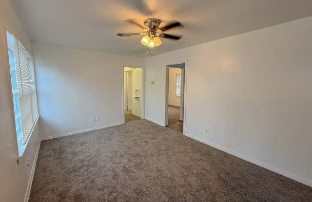 $500 OFF FIRST MONTHS RENT! 3 Bed in MWC! photos photos