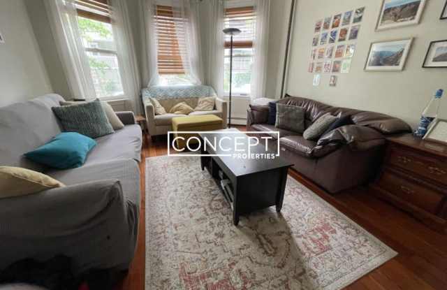 23 Forest Hills St. photos photos