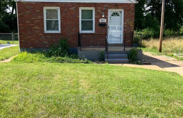 3673 Park Lawn photos photos
