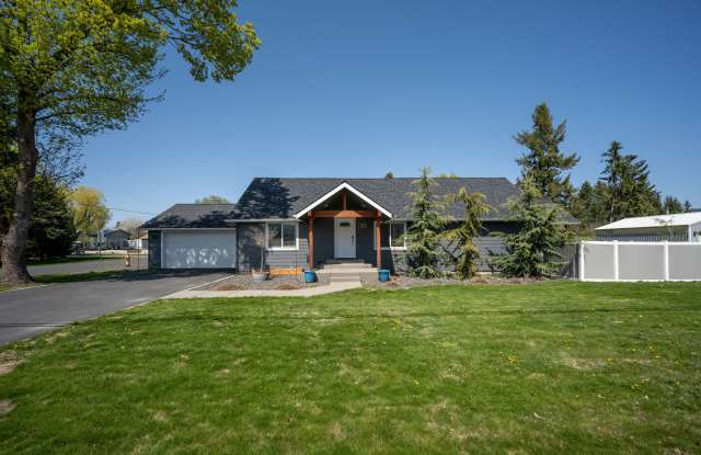 1215 East Hanley Avenue - 1215 East Hanley Avenue, Dalton Gardens, ID 83815