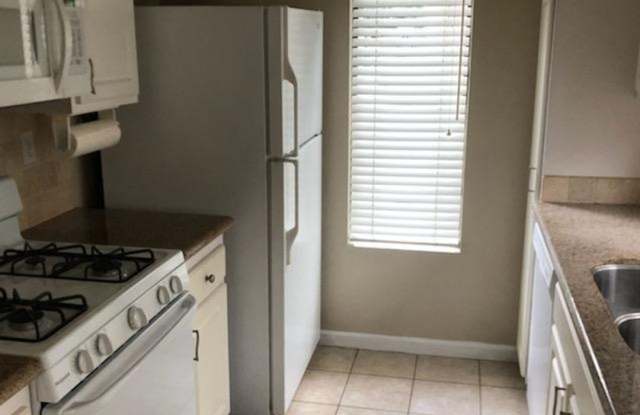 Mira Mesa Condo Gallery 1