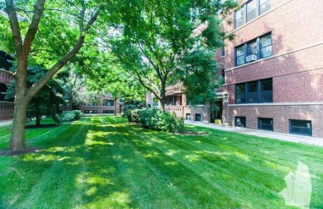 2516 North Kedzie Boulevard Gallery 4