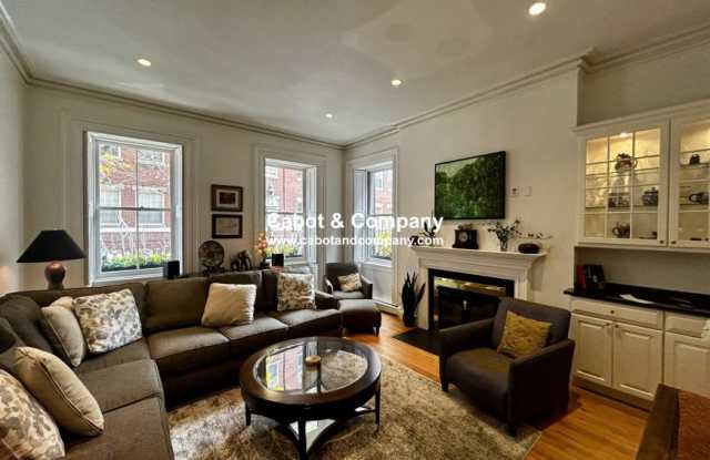 3 Walnut St. - 3 Walnut Street, Boston, MA 02108