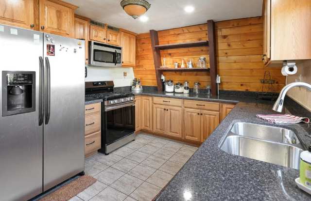 26555 Brentwood Dr Gallery 4