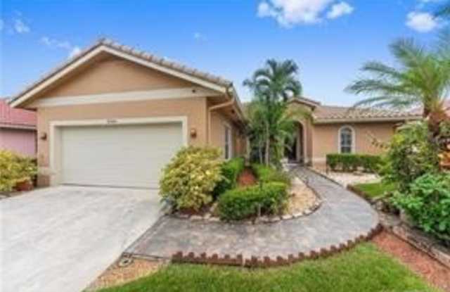 9140 Cypress Hollow Drive Gallery 1