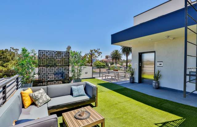 3431 S Catalina St - 3431 South Catalina Street, Los Angeles, CA 90007