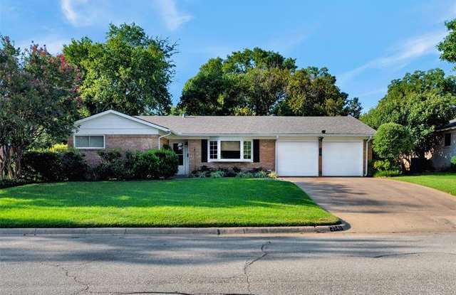 3541 Wooten Drive - 3541 Wooten Drive, Fort Worth, TX 76133