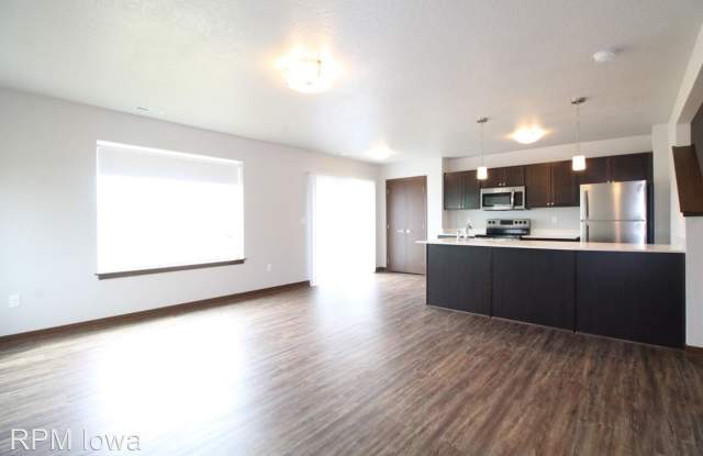 4023 NW Cedarwood Lane Gallery 2