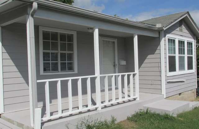 3/2 Bedroom home $1,100 photos photos 3/2 Bedroom home $1,100 photos photos