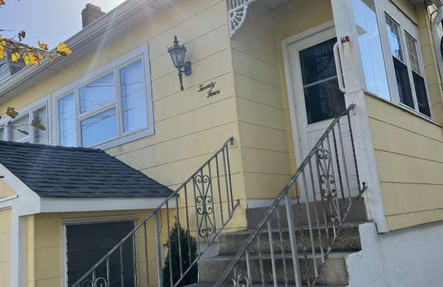 24 S Oakland #2 Ave - 24 South Oakland Avenue, Ventnor City, NJ 08406