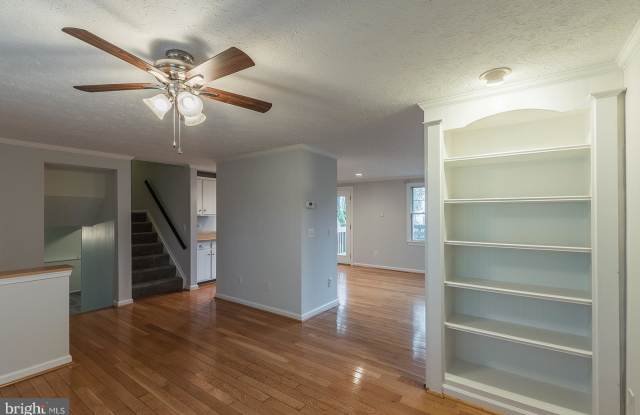 13006 NEW PARKLAND DRIVE Gallery 4