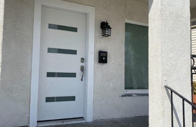 2717 S Harvard Blvd 1.1 - 2717 South Harvard Boulevard, Los Angeles, CA 90018