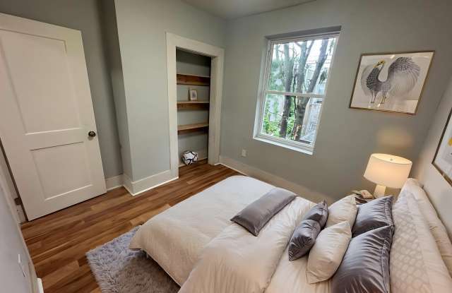 3250 N Hope St photos photos