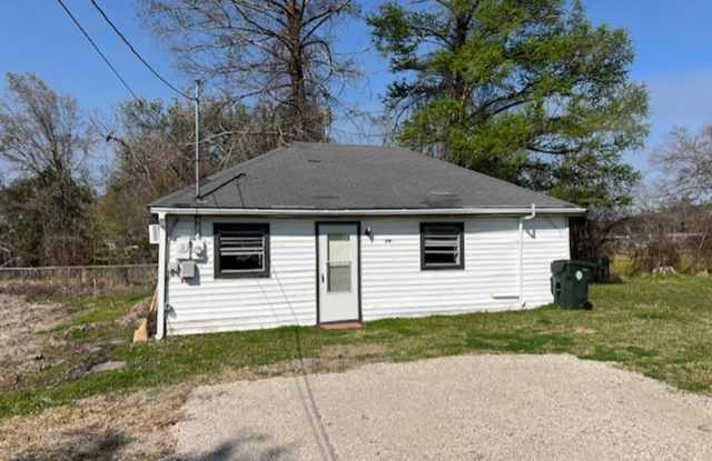 Charming 1B/1B home available in Lake Charles Gallery 1